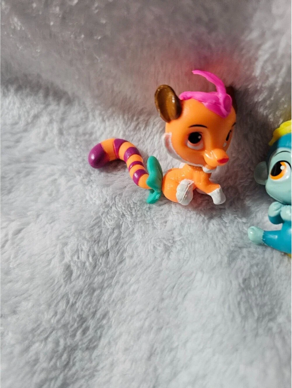 (Lot of 2) Disney Palace Pets Miniature Figures Monkey & Tiger Toys Plastic